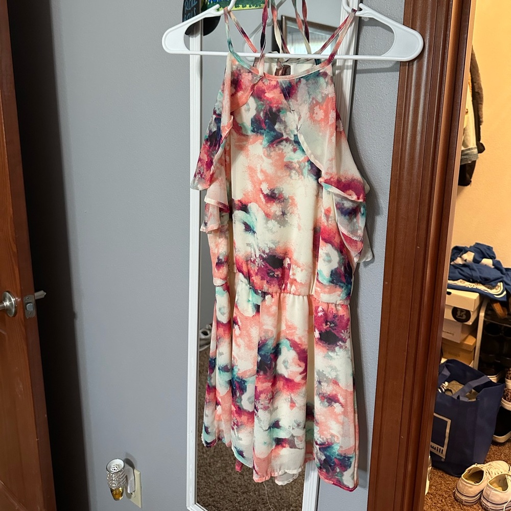Romper - Picture 2 of 3